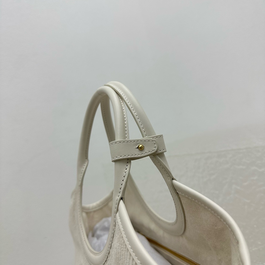 906dcc40bb546d5b7d486d6c775b3a93_1746753771_6144.jpeg