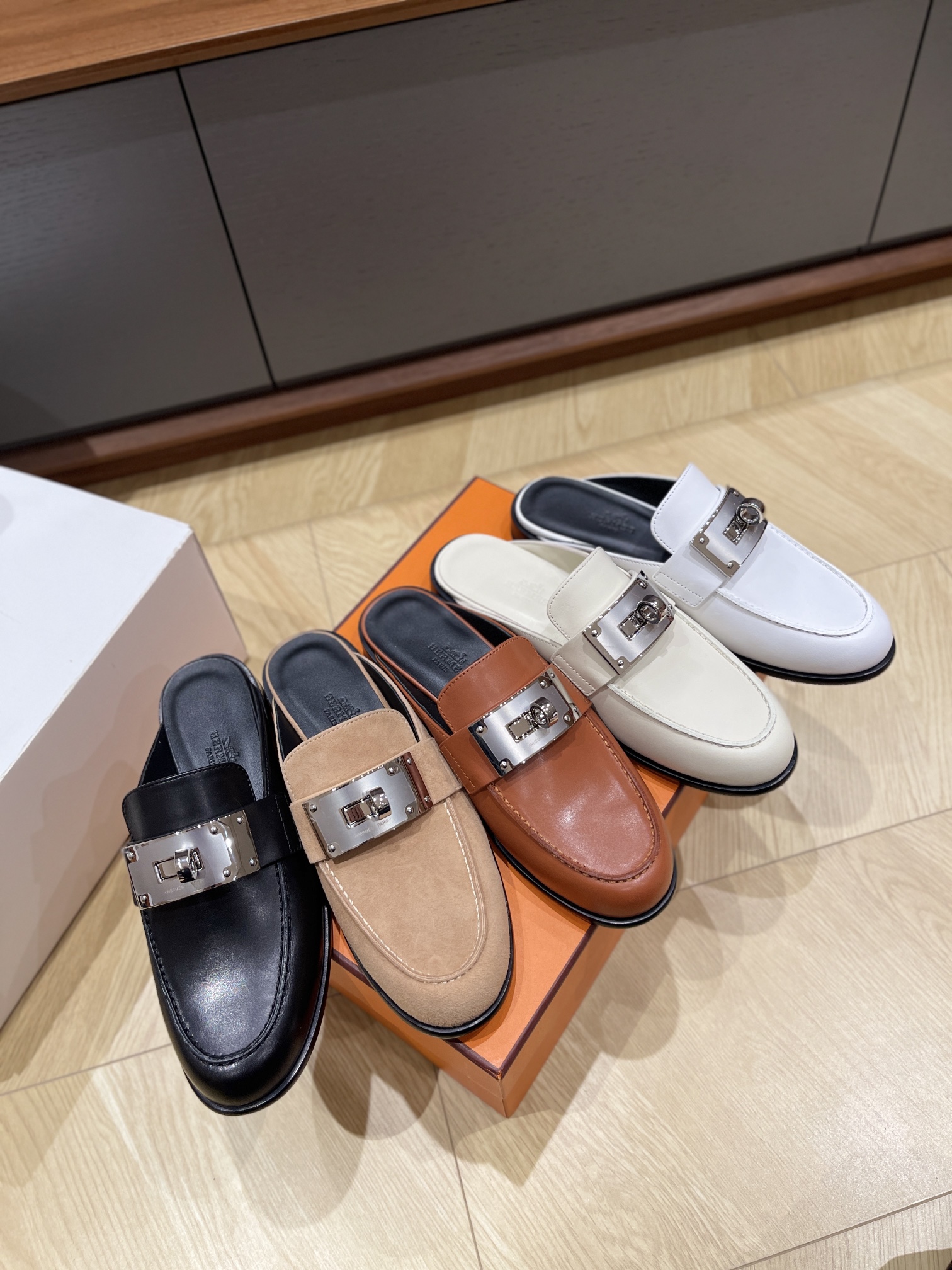 HERMES LOTA 켈리 뮬 블로퍼 (+5color)