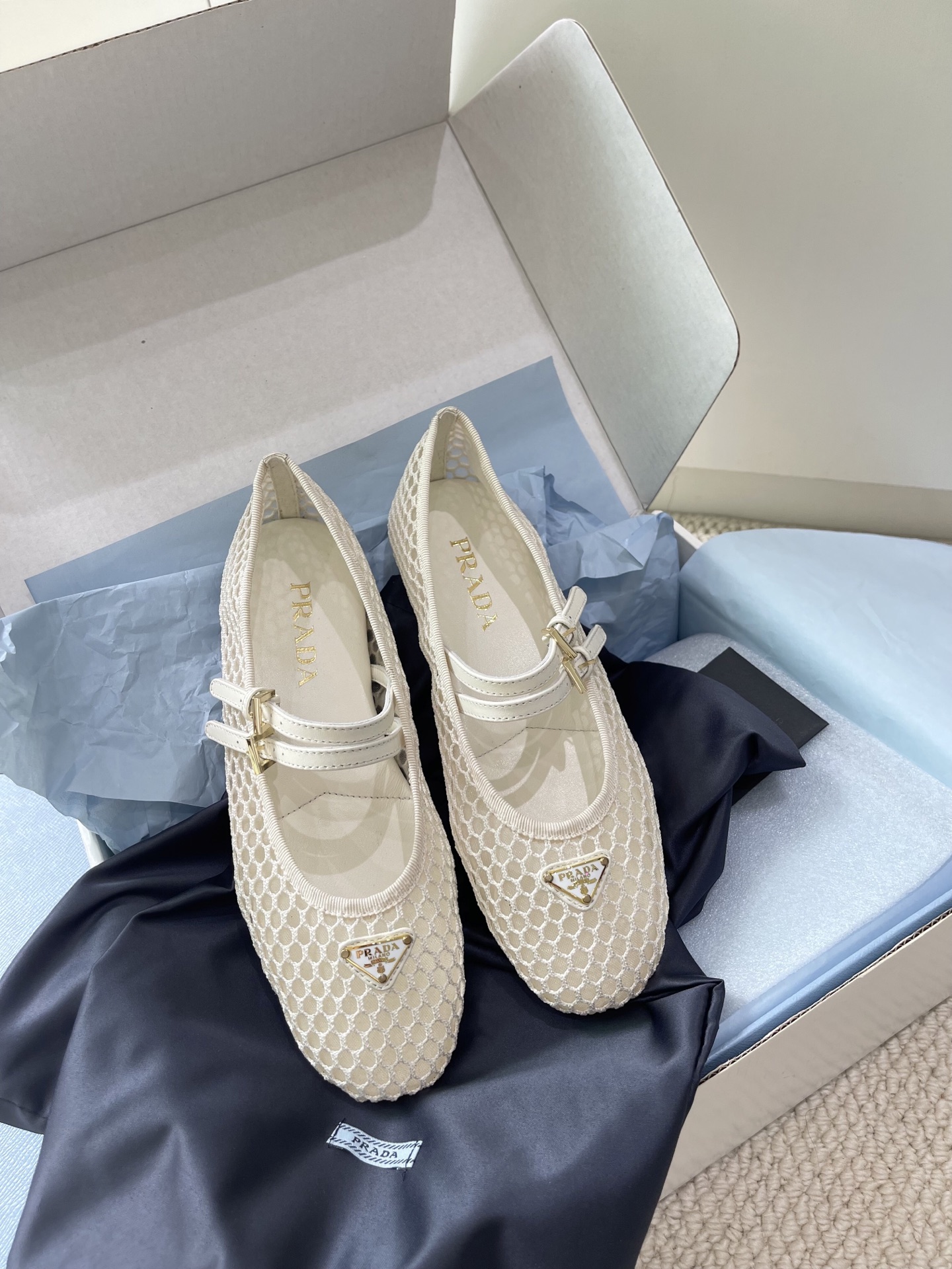 PRADA 더블스트랩 메쉬 플랫슈즈(+3color)