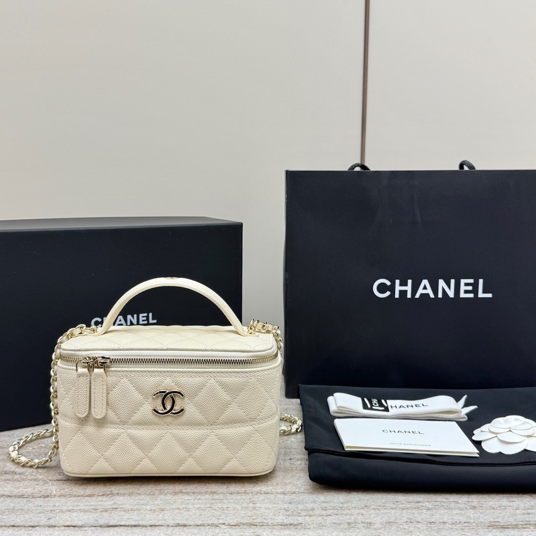 CHANEL Vanity bag (+premium)
