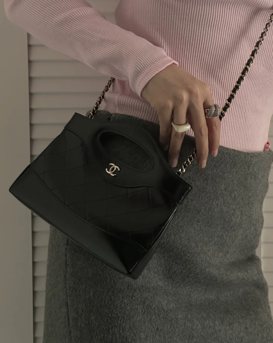 CHANEL 31 bag mini(+premium)