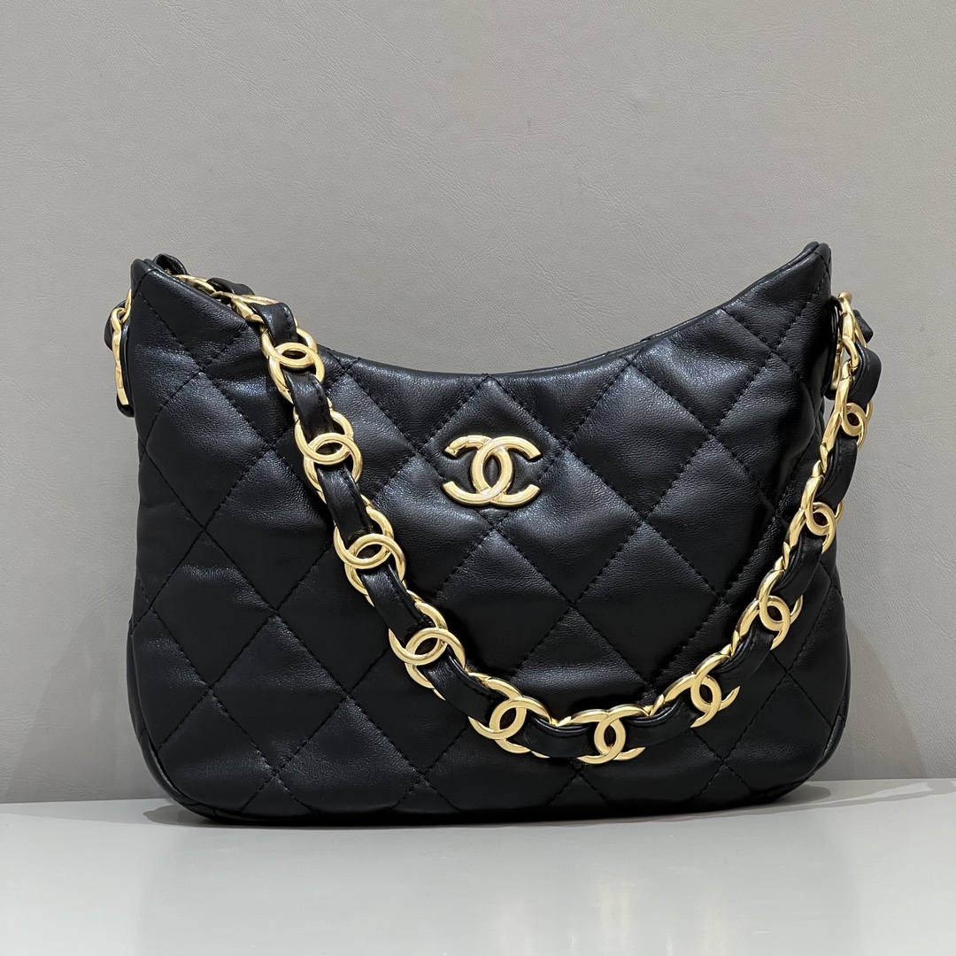 CHANEL CC Chanin Hobo