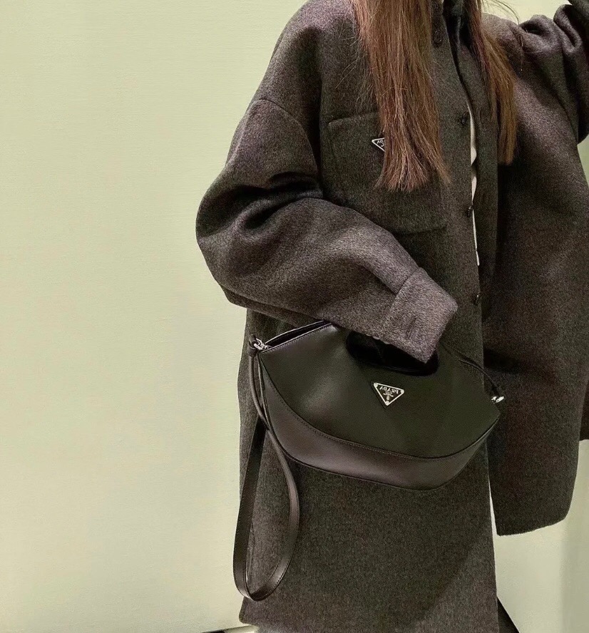 PRADA Leathe Tote Bag 1BA421