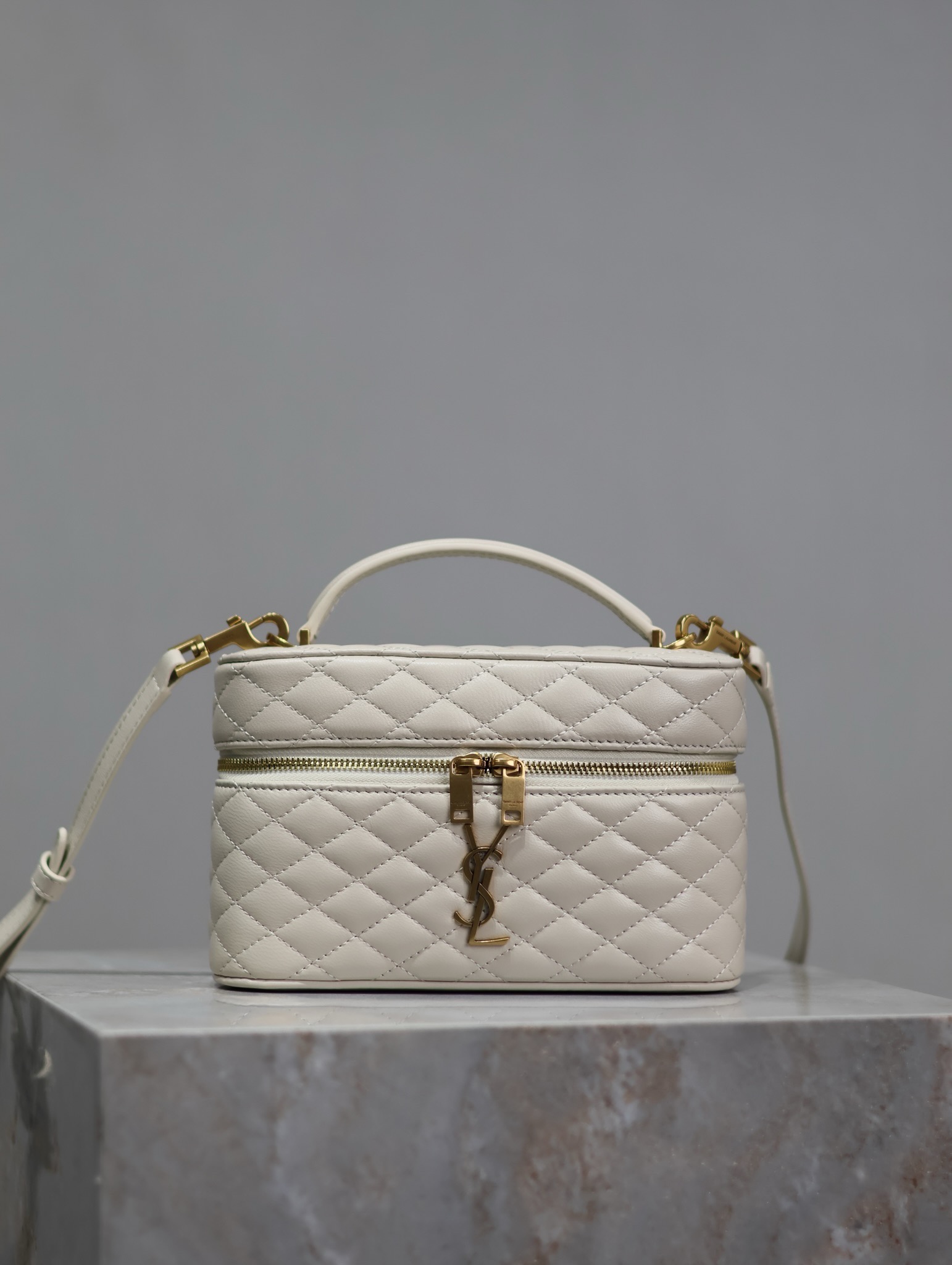 [SAINT LAURENT-생로랑]Gaby mini 18cm
