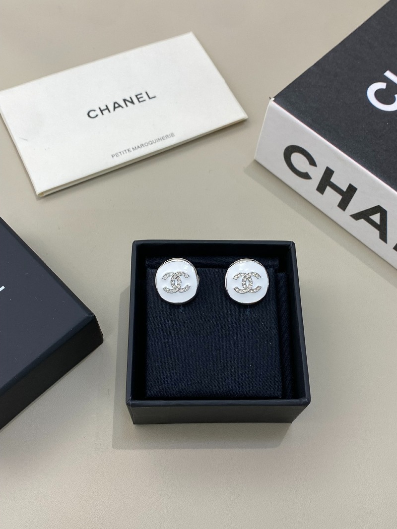 CHANEL 샤넬 cc 귀걸이