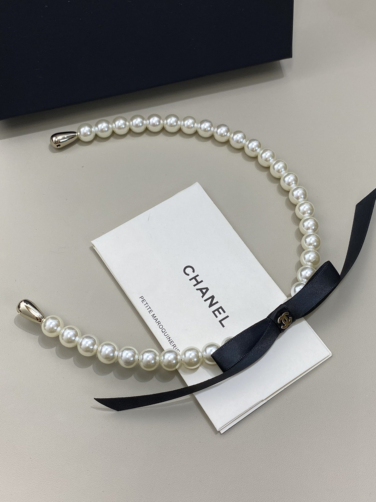 CHANEL 샤넬 진주 리본 헤어핀