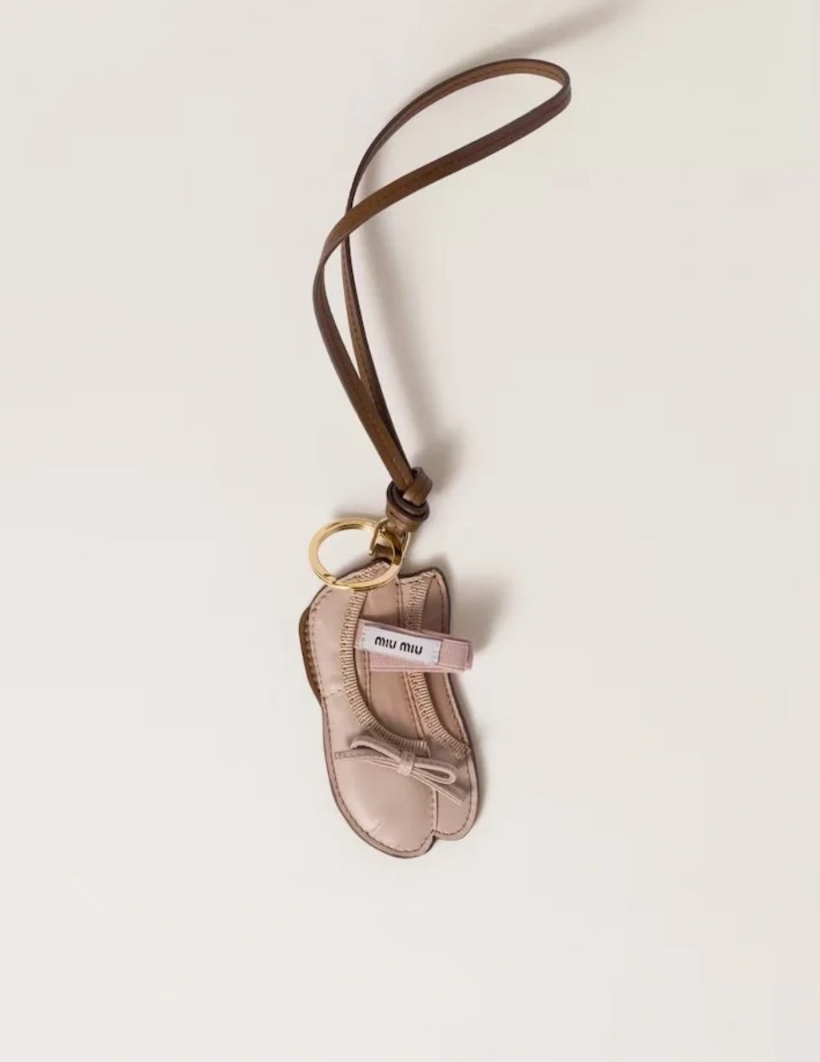 Miumiu미우미우 발레리나 백참 키링