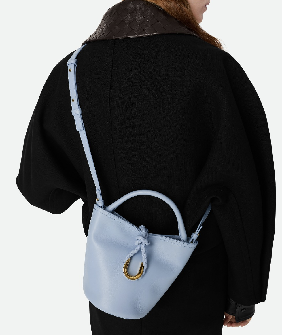 [BOTTEGA-보테가베네타] 스몰 리베르타 버킷백