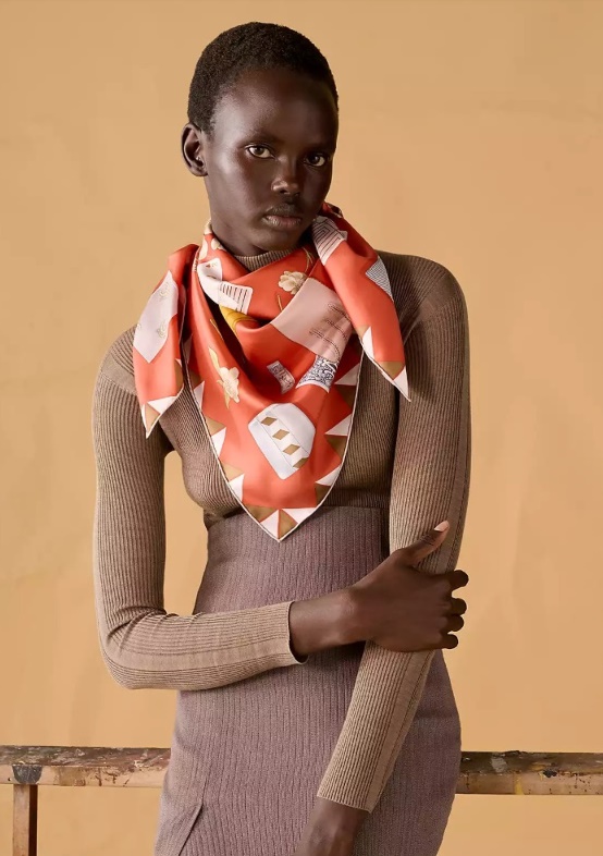 [HERMES] L'Heure des Gants 스카프 90