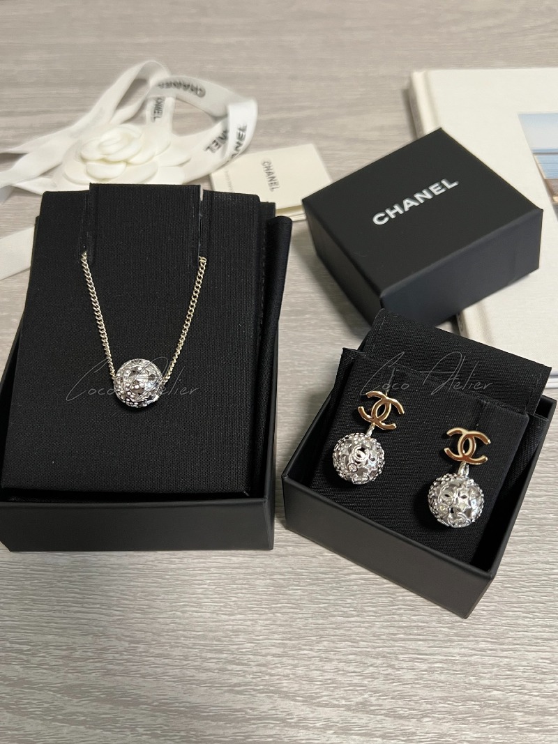 CHANEL 샤넬 귀걸이 & 목걸이