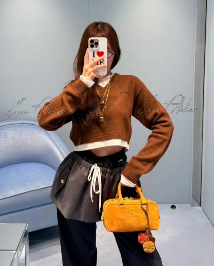 Miumiu 미우미우 캐시미어 브이넥 니트