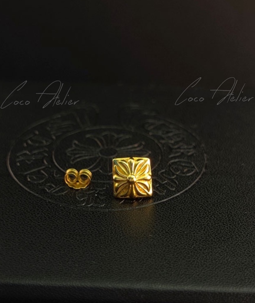 Chrome Hearts 크롬하츠 사각 귀걸이