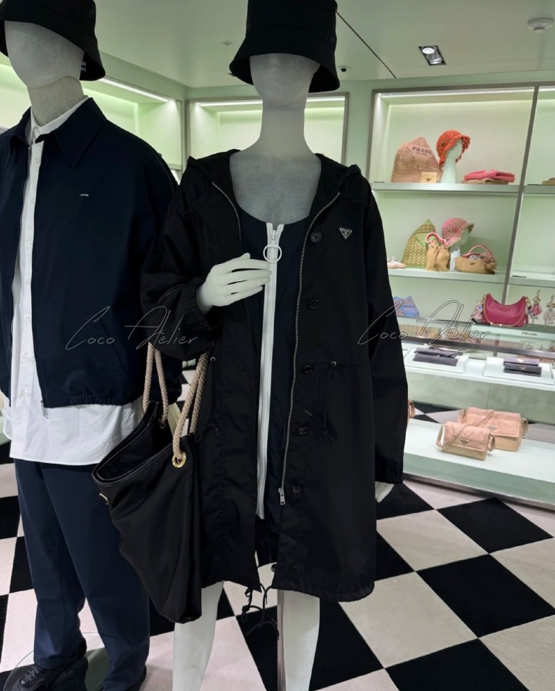 PRADA 프라다 리나일론 바람막이