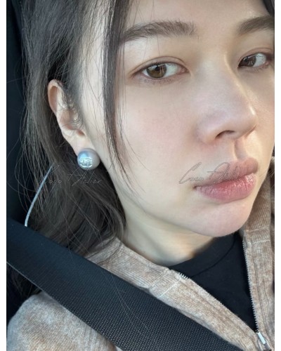 CHANEL 샤넬 제니 진주 볼 귀걸이
