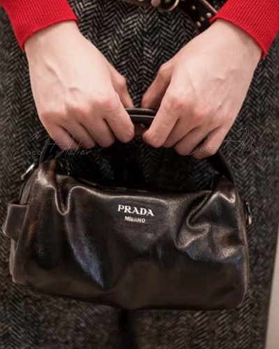 PRADA 프라다 나파 빈티지 숄더크로스백