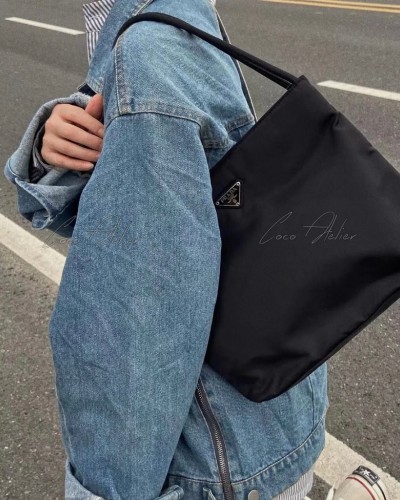 PRADA 프라다 리나일론 숄더백 (+2size)