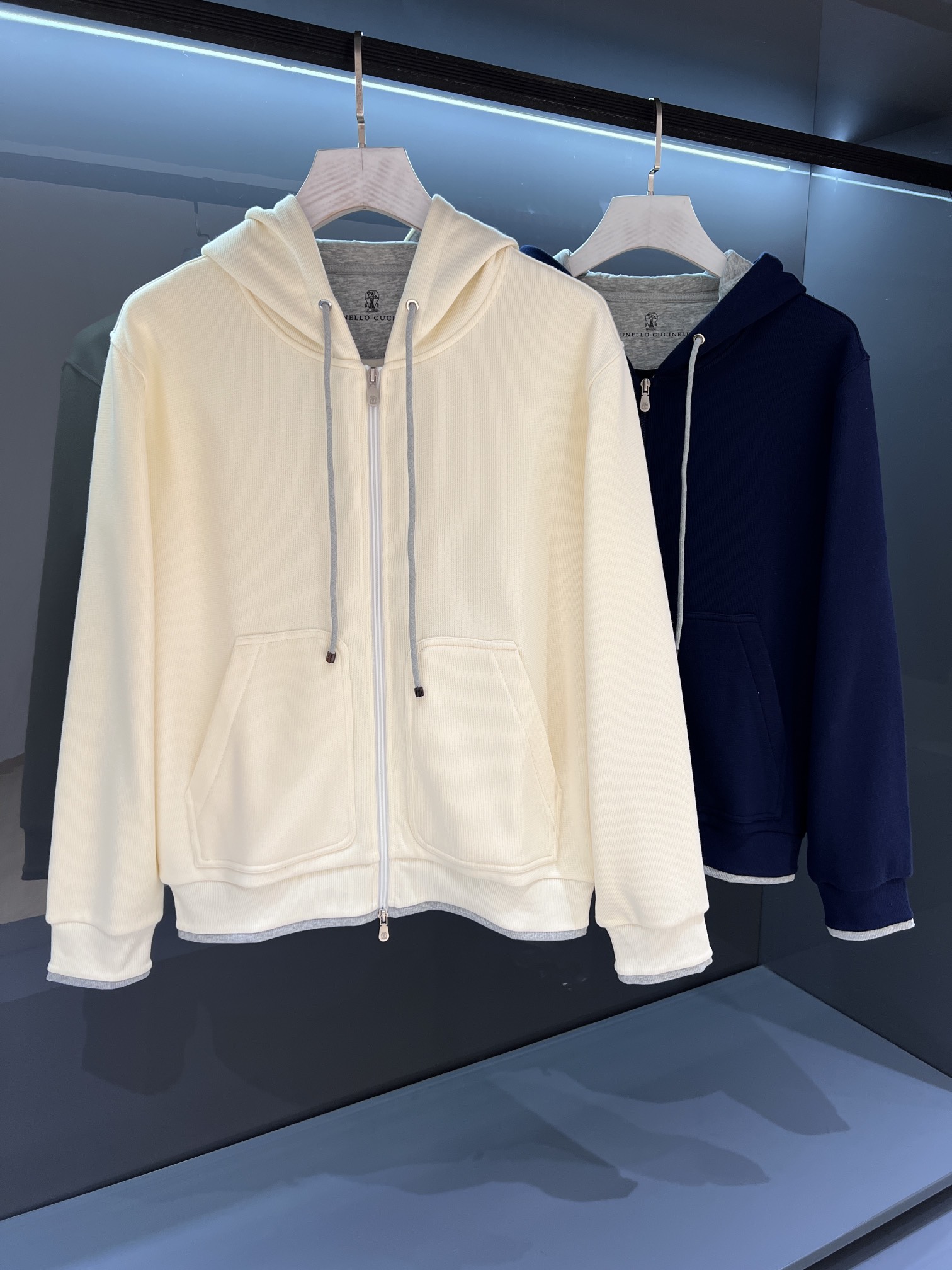 BRUNELLO CUCINELLI 브루넬로 쿠치넬리 니트 후드 짚업 +2color
