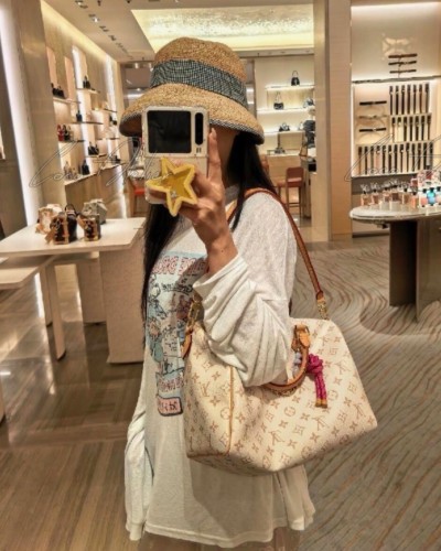 Louis Vuitton Speedy Soft 30 Dark