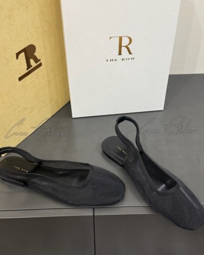 THE ROW 더로우 메쉬 슬링백