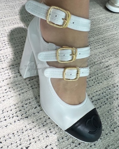 CHANEL 샤넬 스트랩 샌들 힐