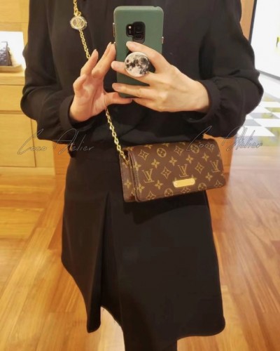 Louis Vuitton루이비통 릴리 WOC