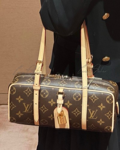 Louis Vuitton 루이비통 행 온