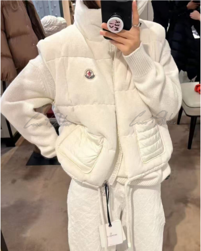 Moncler 몽클레어 털 패딩조끼