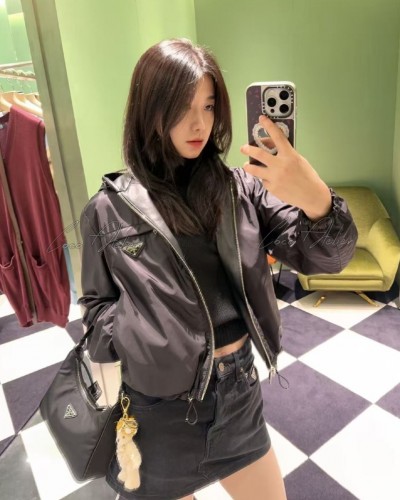 PRADA 프라다 바람막이