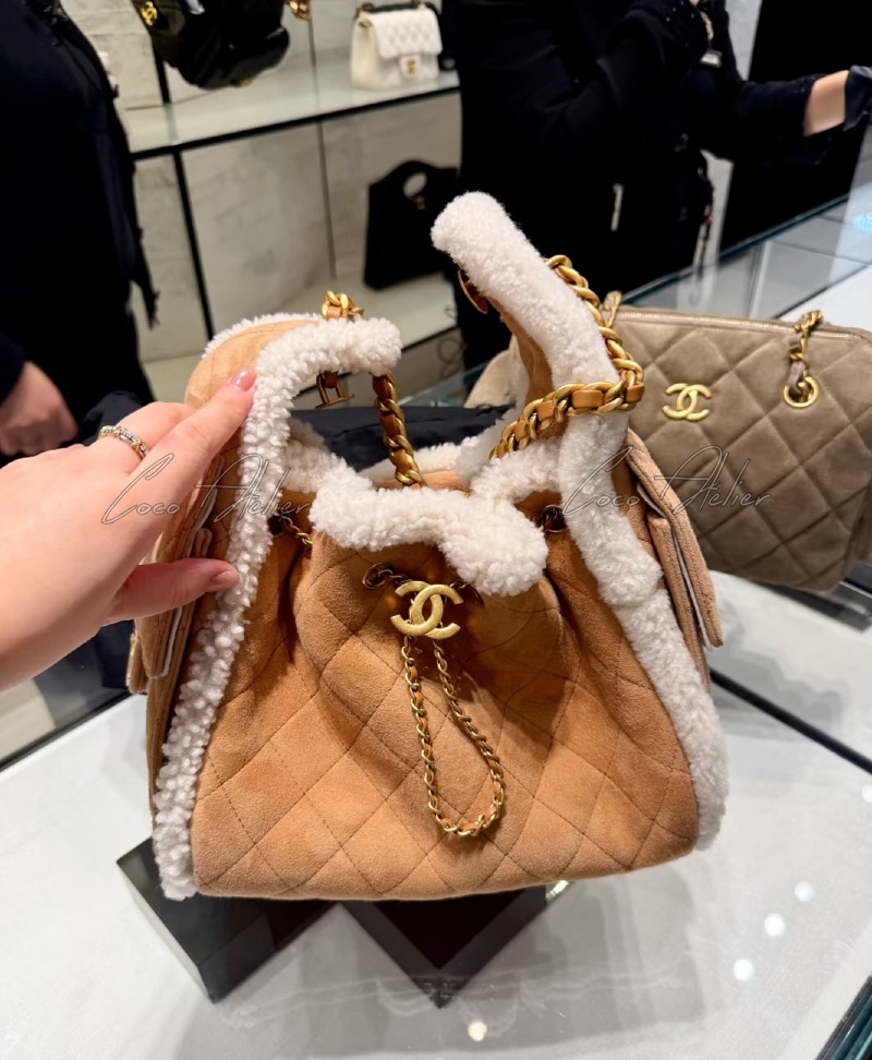 CHANEL 샤넬 시어링 25백