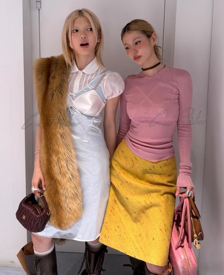 Miumiu 미우미우 브이넥 니트