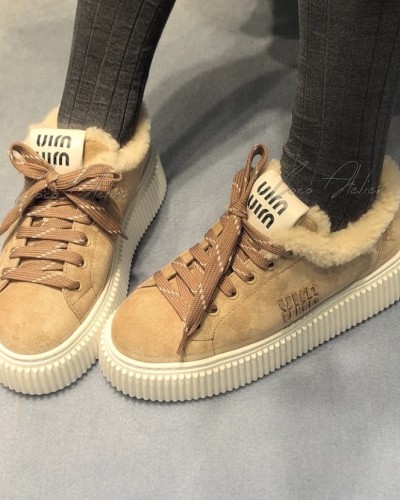 Miumiu 미우미우 시어링 스니커즈