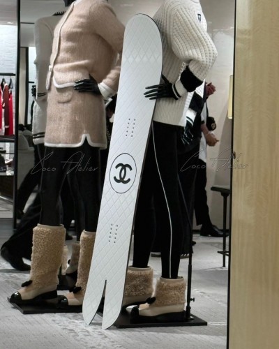 CHANEL 샤넬 시어링 부츠