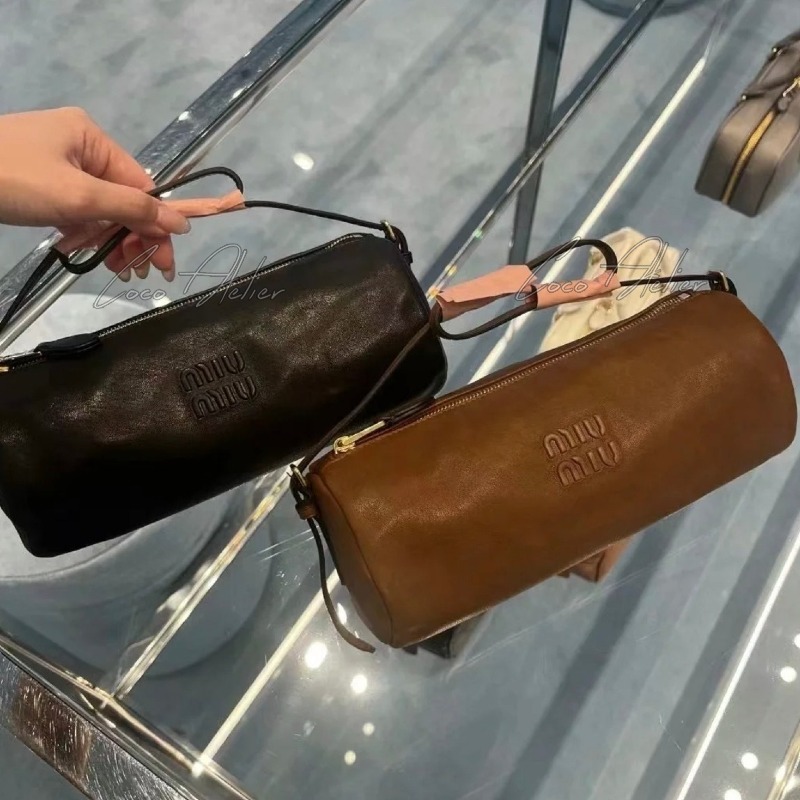 Miumiu 미우미우 파우치 토트백