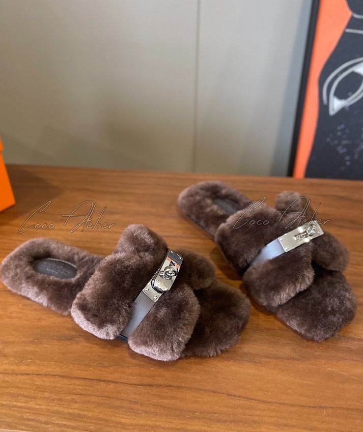 HERMES 에르메스 오란 퍼 슬리퍼