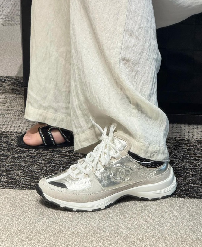 CHANEL 샤넬 cc 스니커즈