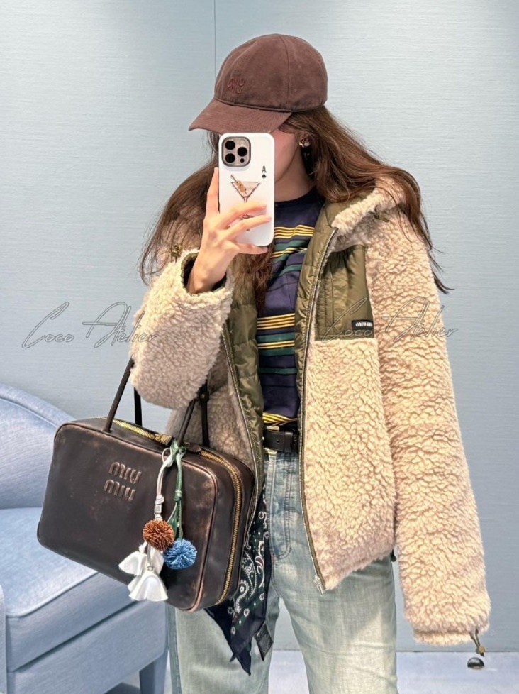 Miumiu 미우미우 후리스 패딩