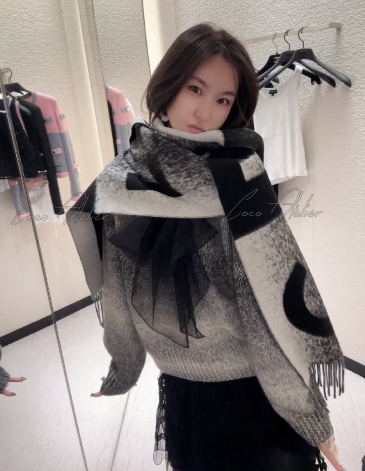 CHANEL 샤넬 니트