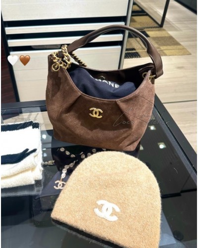 CHANEL 샤넬 스웨이드 호보백