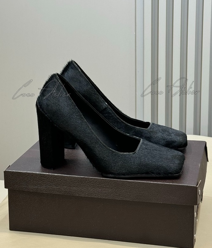 Alaia 알라이아 송치 구두