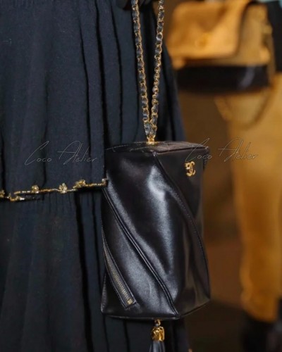 CHANEL 샤넬 미니 체인백