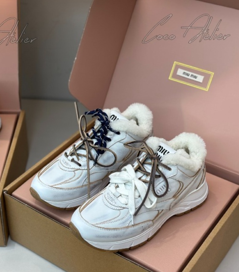 Miumiu 미우미우 시어링 스니커즈