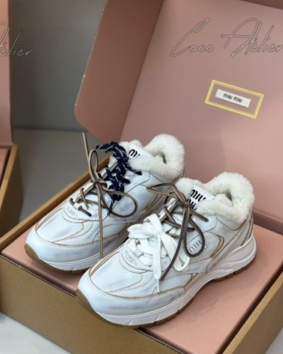 Miumiu 미우미우 시어링 스니커즈