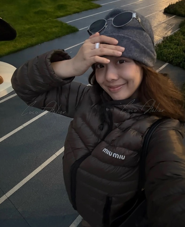 Miumiu 미우미우 경량 패딩