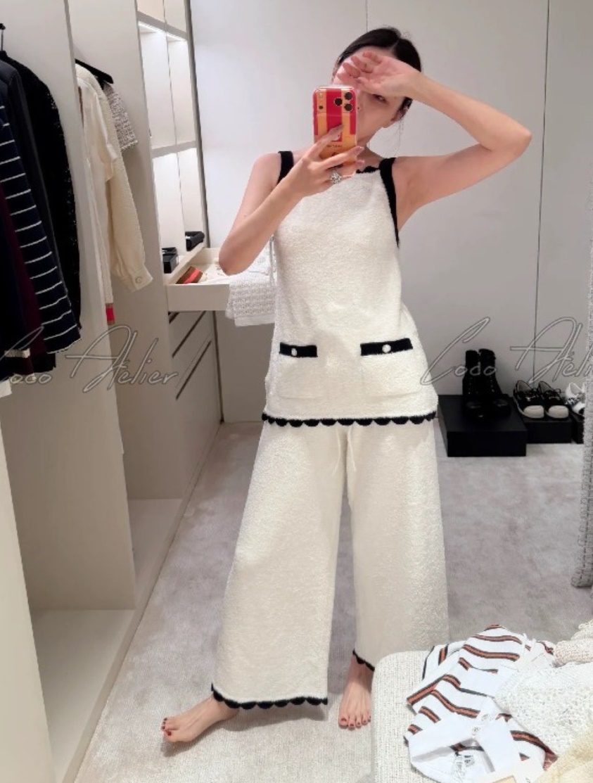 CHANEL 샤넬 롱 나시탑