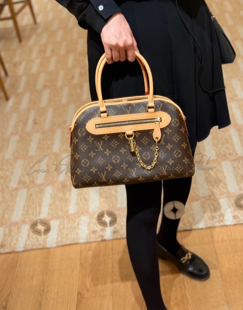 LV 루이비통 모노그램 에버 모어 PM