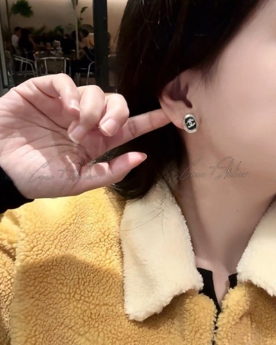 CHANEL 샤넬 귀걸이