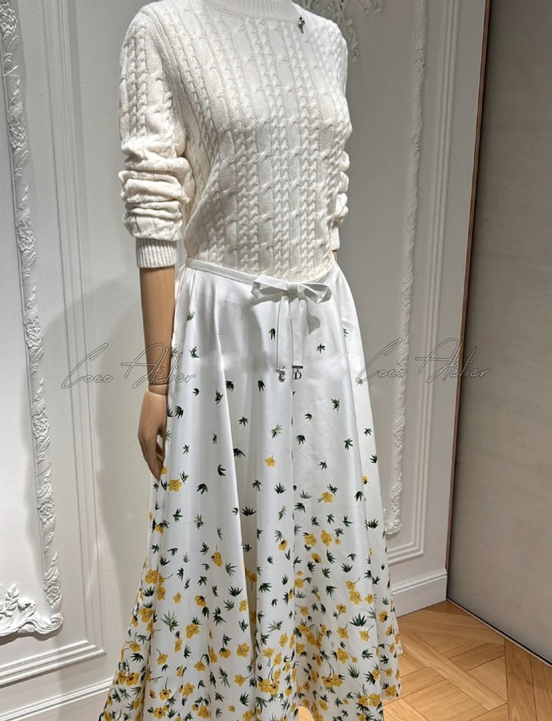 Cashmere twisted ribbon knit