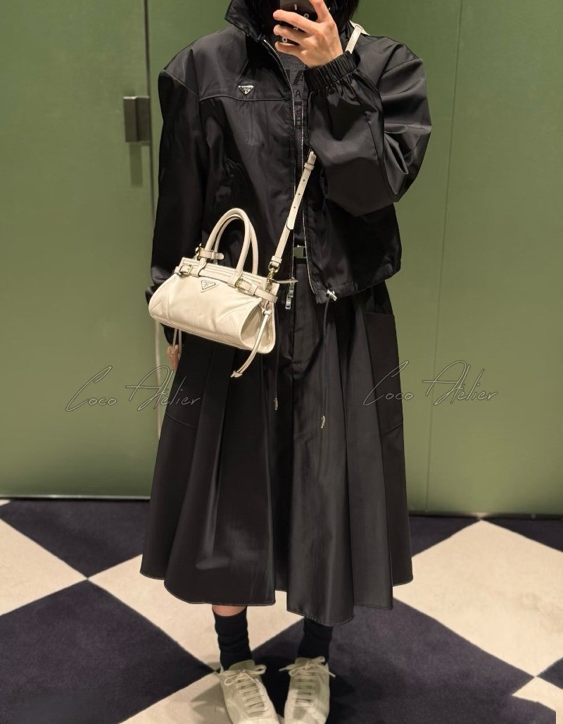 Triangle logo nylon windbreaker