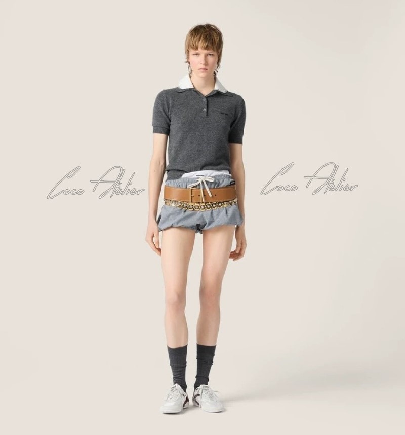 frill collar pk knitwear