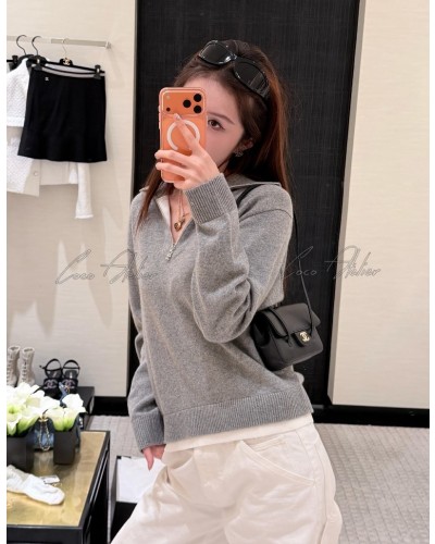 Gray zip-up knitwear